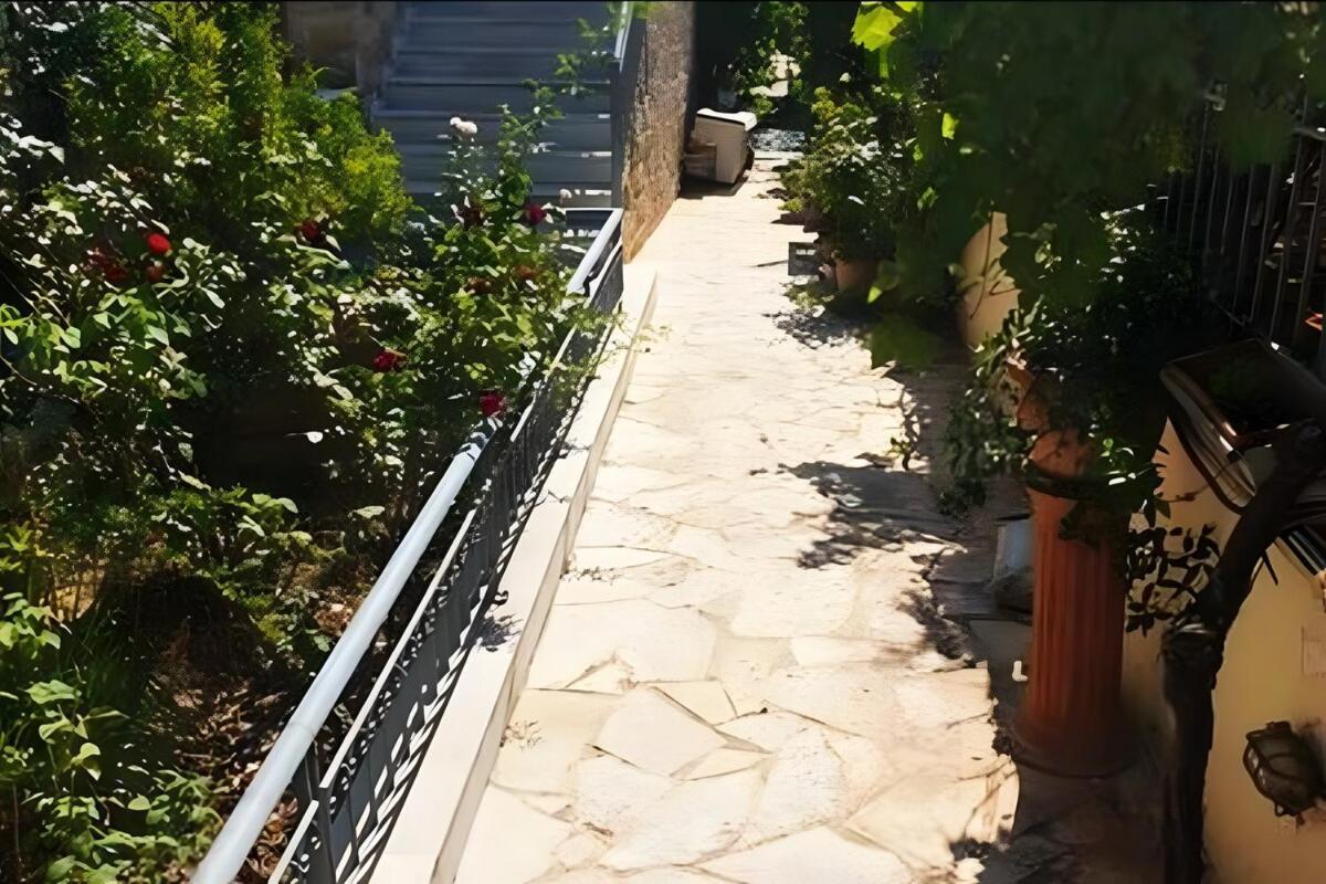 Σύγχρονο Vintage Στο Μαρούσι Apartment Athens Exterior photo
